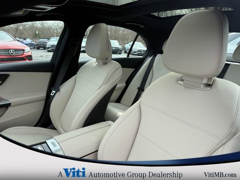 Used 2026 Mercedes-Benz C 300 4MATIC Sedan image 12