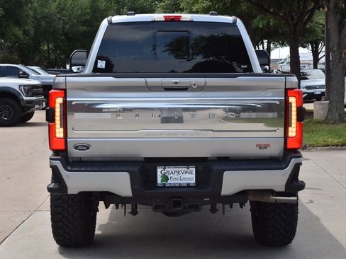 Used 2024 Ford F250 Limited w/ FX4 Off-Road Package AWD/4WD image 9