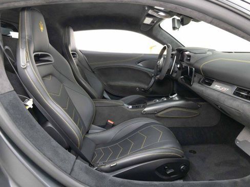 Used 2023 Maserati MC20 Coupe image 22