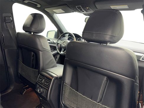 Used 2018 Mercedes-Benz GLS 450 4MATIC image 44