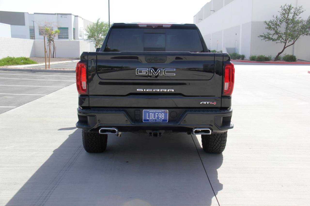Used 2024 GMC Sierra 1500 AT4 w/ Technology Package AWD/4WD image 6