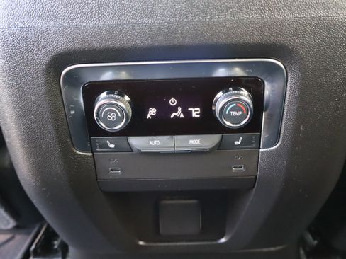 Used 2025 Chevrolet Tahoe Premier image 33