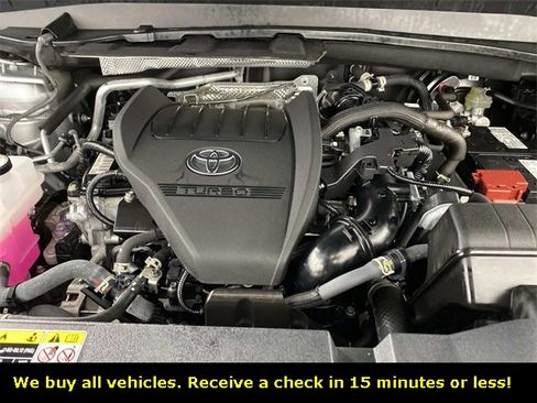Used 2024 Toyota Grand Highlander Limited image 29