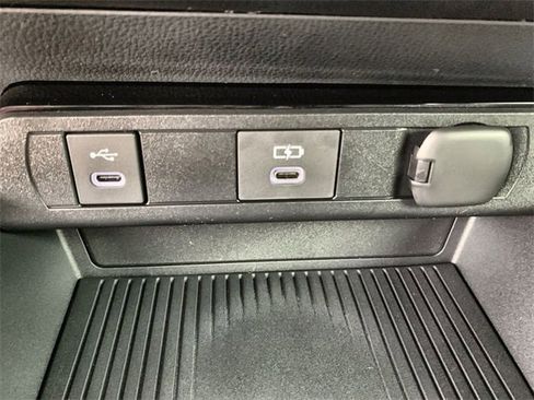 New 2026 Toyota Prius LE image 27