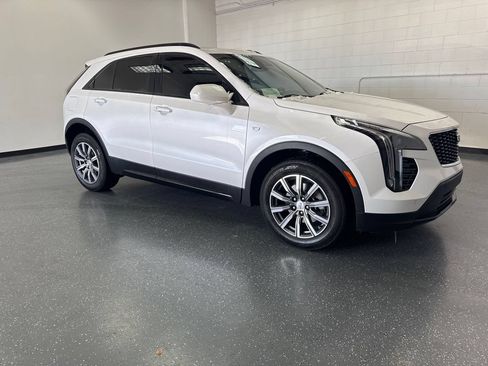 Used 2020 Cadillac XT4 Sport w/ Driver Awareness Package AWD/4WD image 2