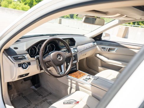 Used 2015 Mercedes-Benz E 350 4MATIC Sedan w/ Premium 1 Package image 13