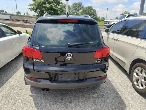 Used 2017 Volkswagen Tiguan Wolfsburg Edition AWD/4WD image 11