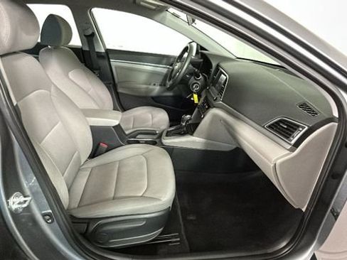 Used 2018 Hyundai Elantra SEL FWD image 30