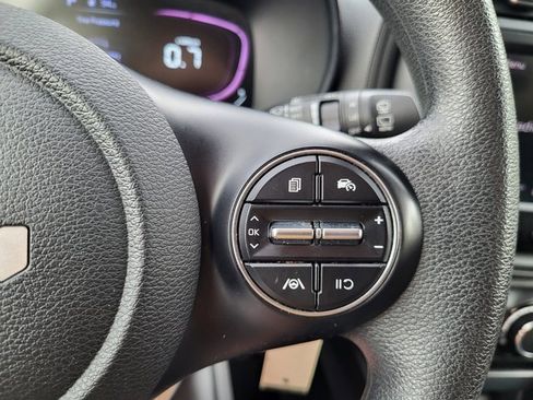 Used 2024 Kia Soul LX w/ Option Group 015 image 18