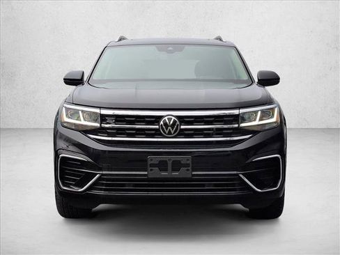 Used 2022 Volkswagen Atlas SEL R-Line image 2