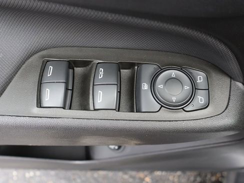 Used 2024 Chevrolet Equinox RS FWD image 25