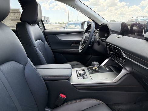 New 2026 MAZDA CX-70 SC AWD/4WD image 10