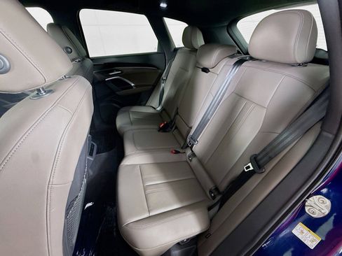 Certified 2025 Audi Q5 2.0T Premium w/ Convenience Package image 19