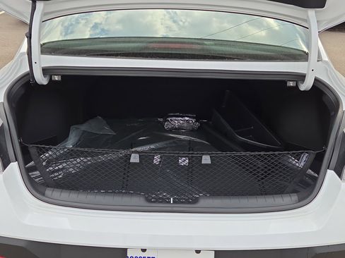 New 2026 Hyundai Elantra Sport image 4