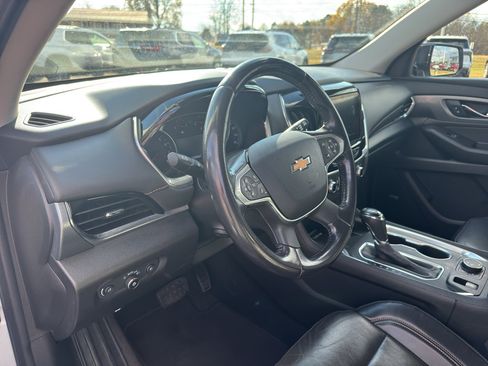Used 2020 Chevrolet Traverse Premier w/ Redline Edition image 11