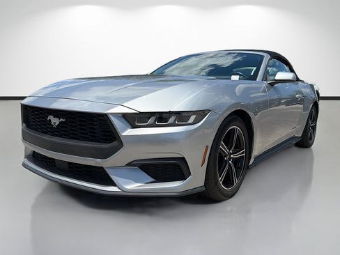 Used 2024 Ford Mustang Premium RWD image 7