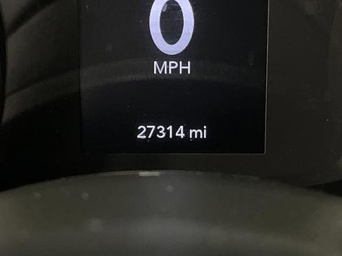 Used 2022 Jeep Gladiator Willys image 6