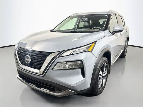 Certified 2023 Nissan Rogue SL w/ SL Premium Package AWD/4WD image 3