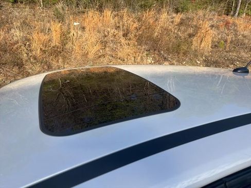 Used 2018 Ford Focus Titanium image 8