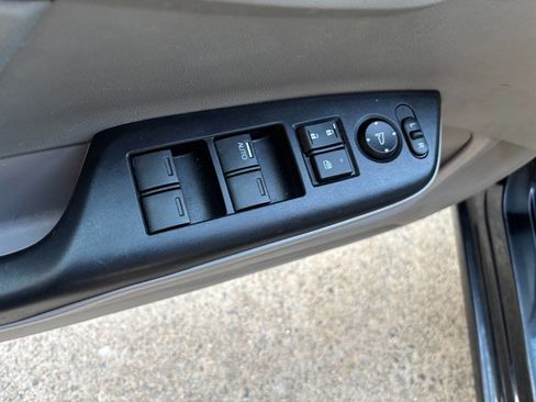 Used 2012 Honda Civic LX image 13