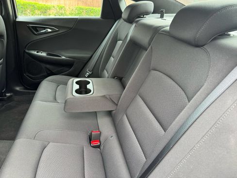 Used 2018 Chevrolet Malibu LS FWD image 26