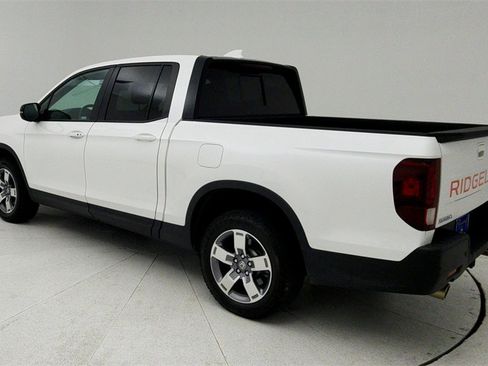 Used 2024 Honda Ridgeline TrailSport image 5