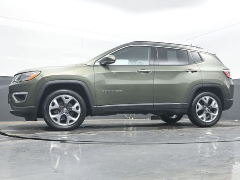 Used 2019 Jeep Compass Limited image 25