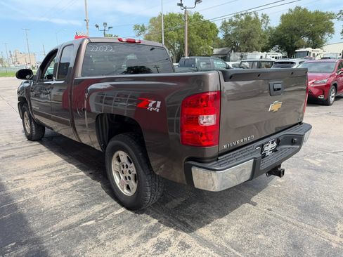 Used 2007 Chevrolet Silverado 1500 LT w/ 1LT Convenience Package AWD/4WD image 5