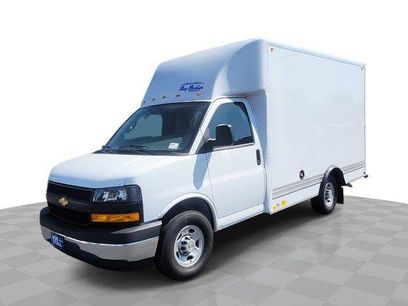 Used 2026 Chevrolet Express 3500 w/ Power Convenience Package