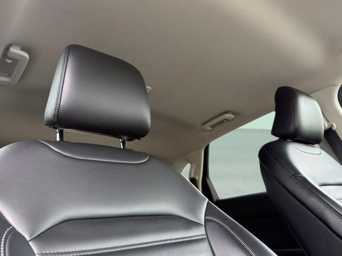 Certified 2024 Ford Edge SEL AWD/4WD image 19
