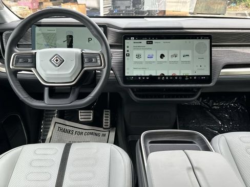 Used 2024 Rivian R1S Adventure AWD/4WD image 10