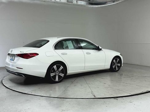 Used 2022 Mercedes-Benz C 300 4MATIC Sedan image 5