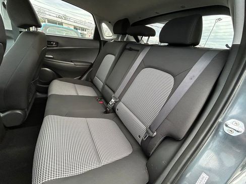 Used 2019 Hyundai Kona SEL image 17