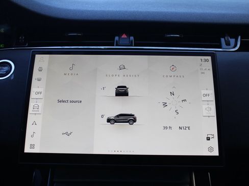 Used 2024 Land Rover Range Rover Evoque S image 22