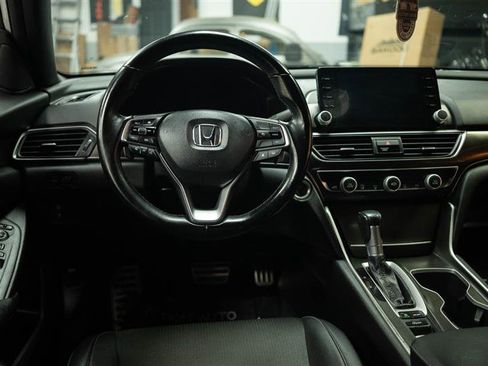 Used 2021 Honda Accord Sport image 18