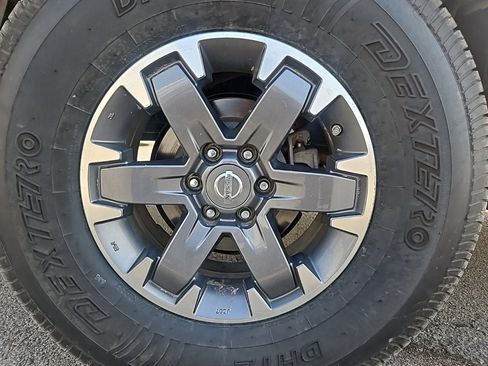 Used 2019 Nissan Frontier PRO-4X image 20