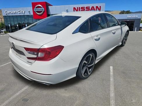 Used 2019 Honda Accord Sport image 8