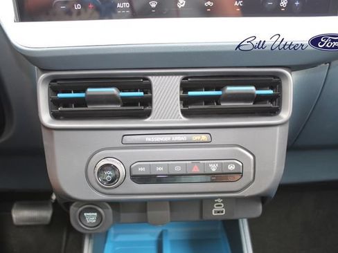 Certified 2025 Ford Maverick XLT FWD image 17