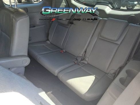 Used 2016 Toyota Highlander Limited w/ Driver Technology Package FWD image 11