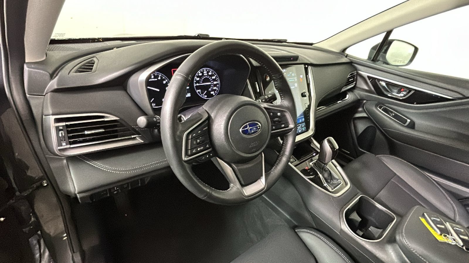 Used 2023 Subaru Outback Limited AWD/4WD image 16