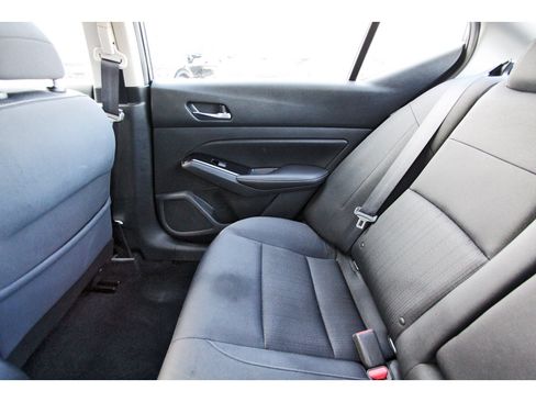 Used 2021 Nissan Altima 2.5 SV FWD image 15