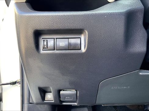 Certified 2024 Toyota RAV4 XLE AWD/4WD image 33