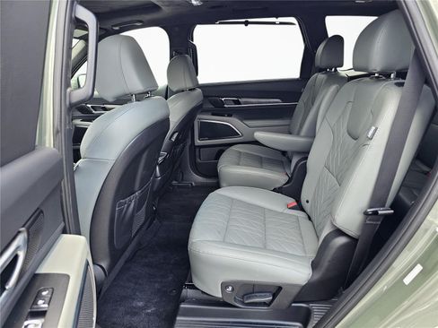 Used 2024 Kia Telluride SX Prestige X-Pro AWD/4WD image 33