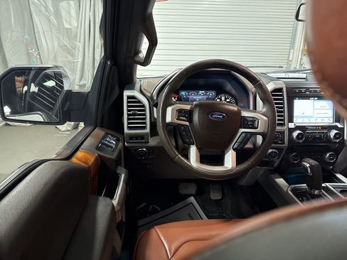 Used 2018 Ford F150 King Ranch w/ Equipment Group 601A Luxury image 23