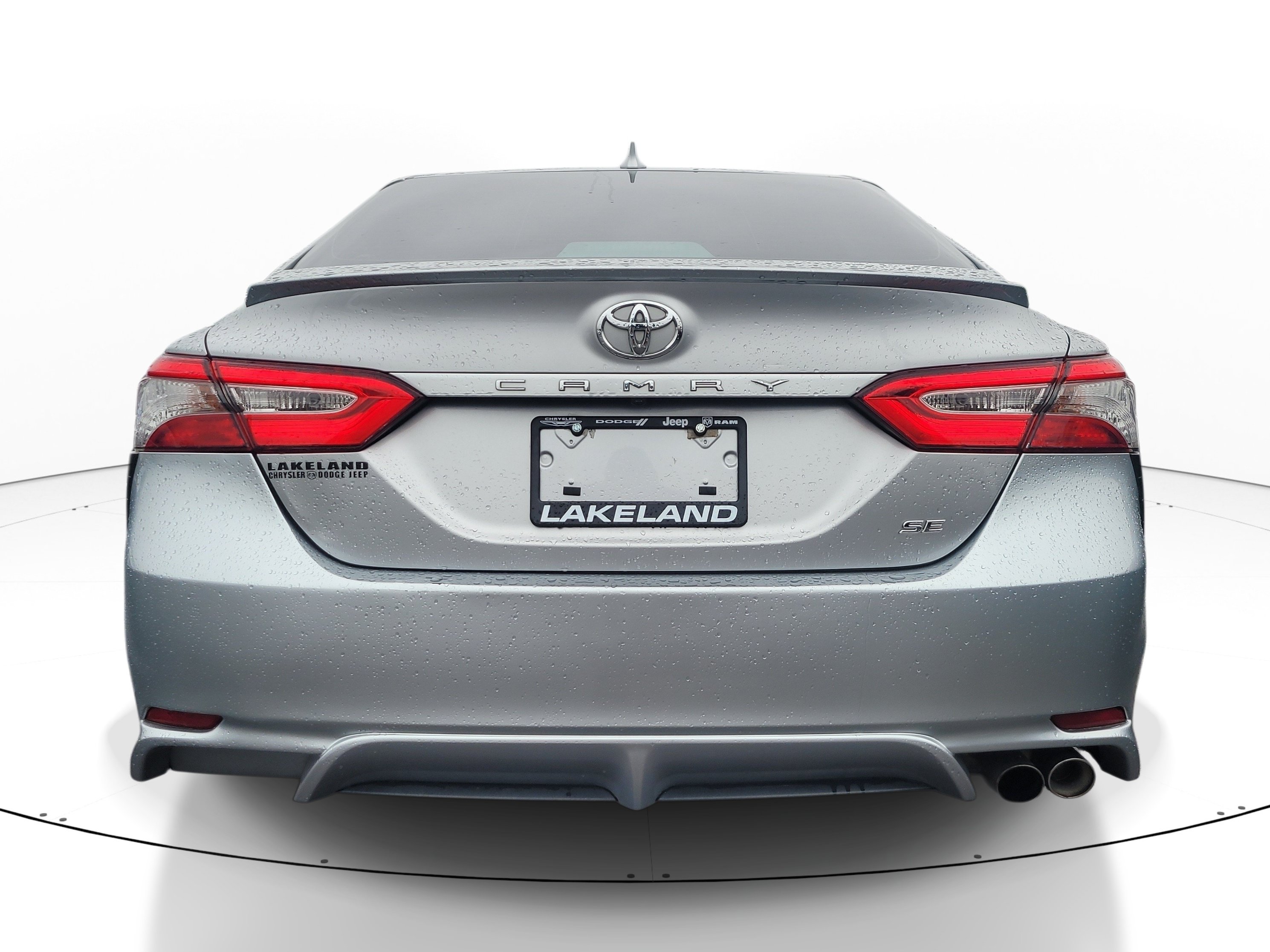 Used 2019 Toyota Camry SE FWD image 5