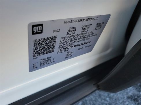 Used 2022 Chevrolet Traverse LT image 30