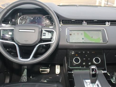 Used 2022 Land Rover Range Rover Evoque R-Dynamic S image 4