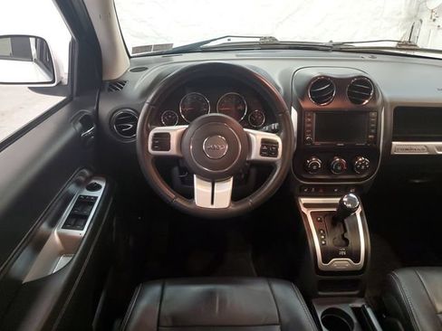 Used 2016 Jeep Compass High Altitude AWD/4WD image 14