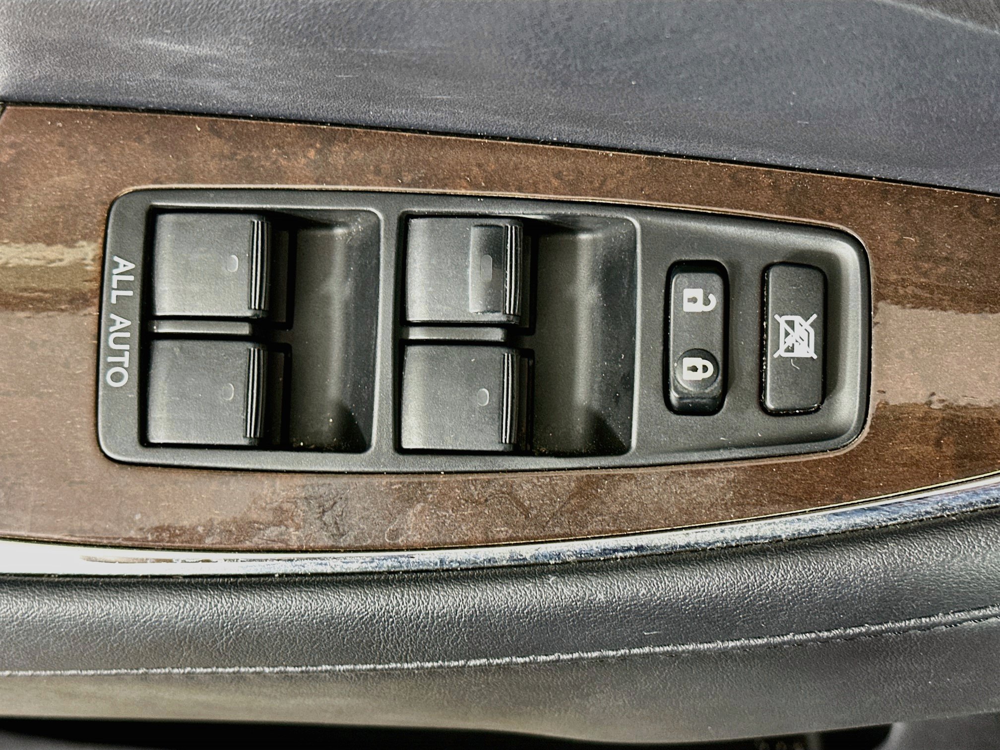 Used 2012 Lexus ES 350 FWD image 15
