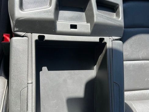 Used 2025 Chevrolet Silverado 1500 W/T image 15